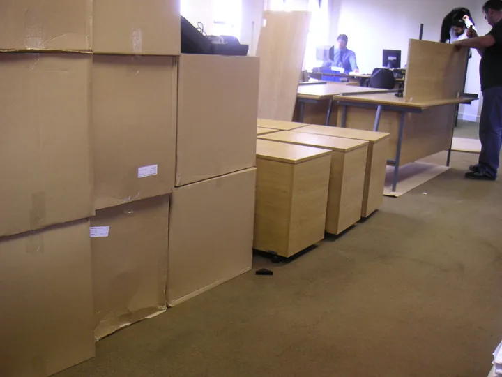 Commercial & Office in Toronto — Inner City Moving & Storage